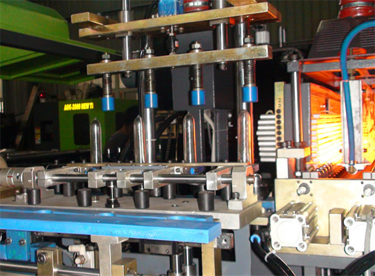 Stretch Blow Molding Machine , 48KW 6 Cavity Bottle Blowing Machine for Bottling Equipemnt