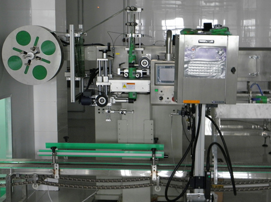Electric 6kw Sticker Labeling Machine Linear Hot Melt Opp Labeling Machine