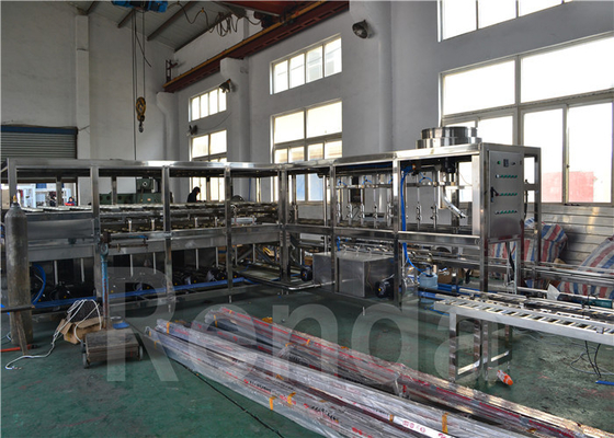 電気自動化された水バレルの充填機/運転される5ガロンのびんの充填機の